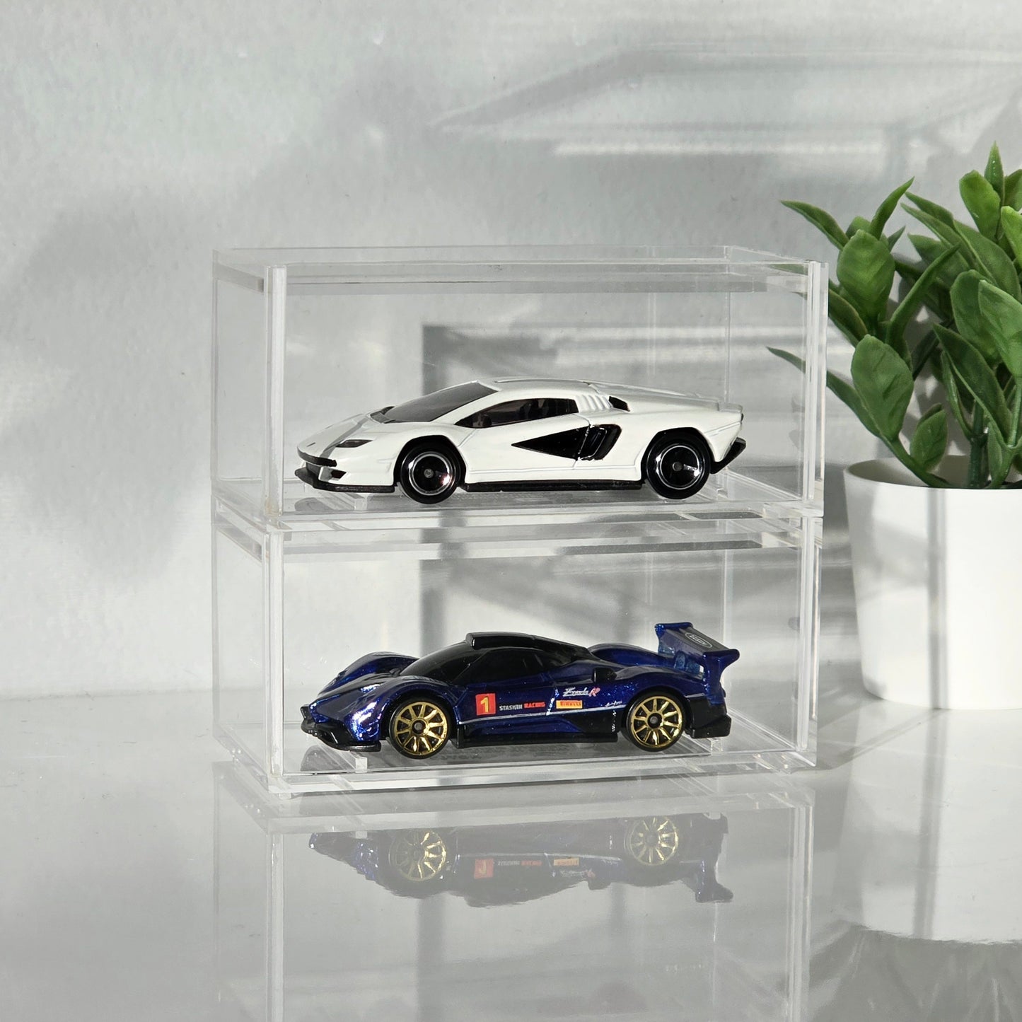 Dust Proof Stackable Single acrylic storage box